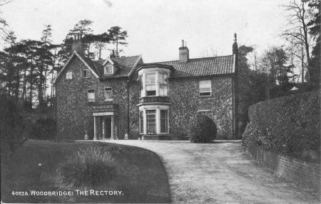 House with driveway