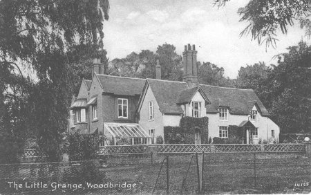 House with garden and fence